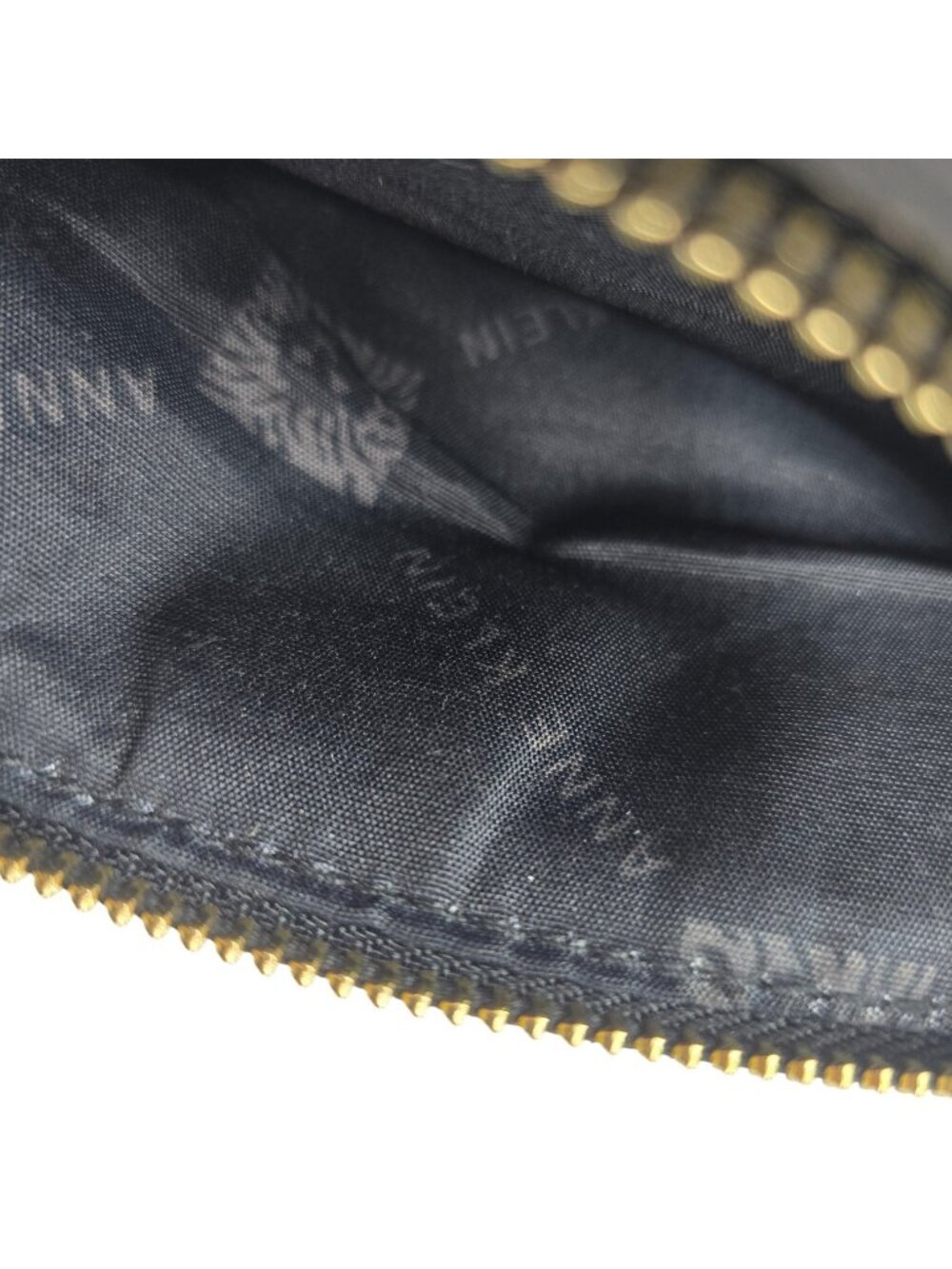 Anne Klein Black Crossbody Bag Gold Chain Strap Small Purse Wallet Travel Organi - Picture 10 of 10